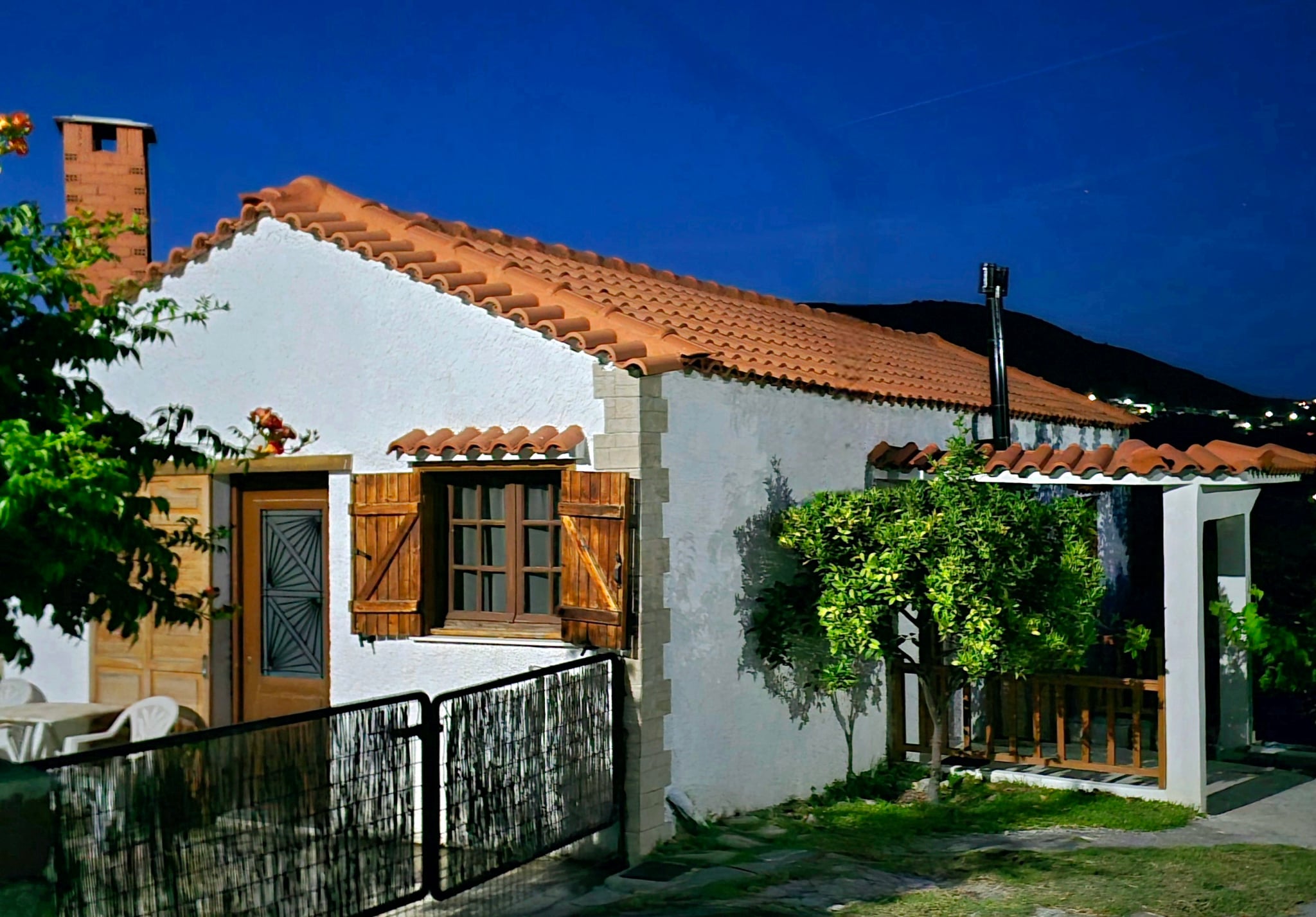 Antoneiko House