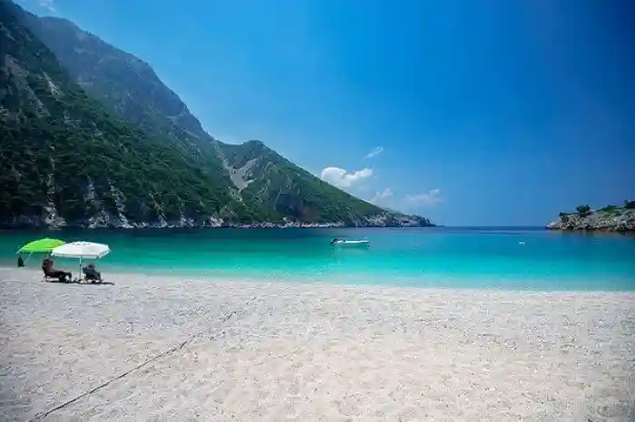 Παραλία Θαψά